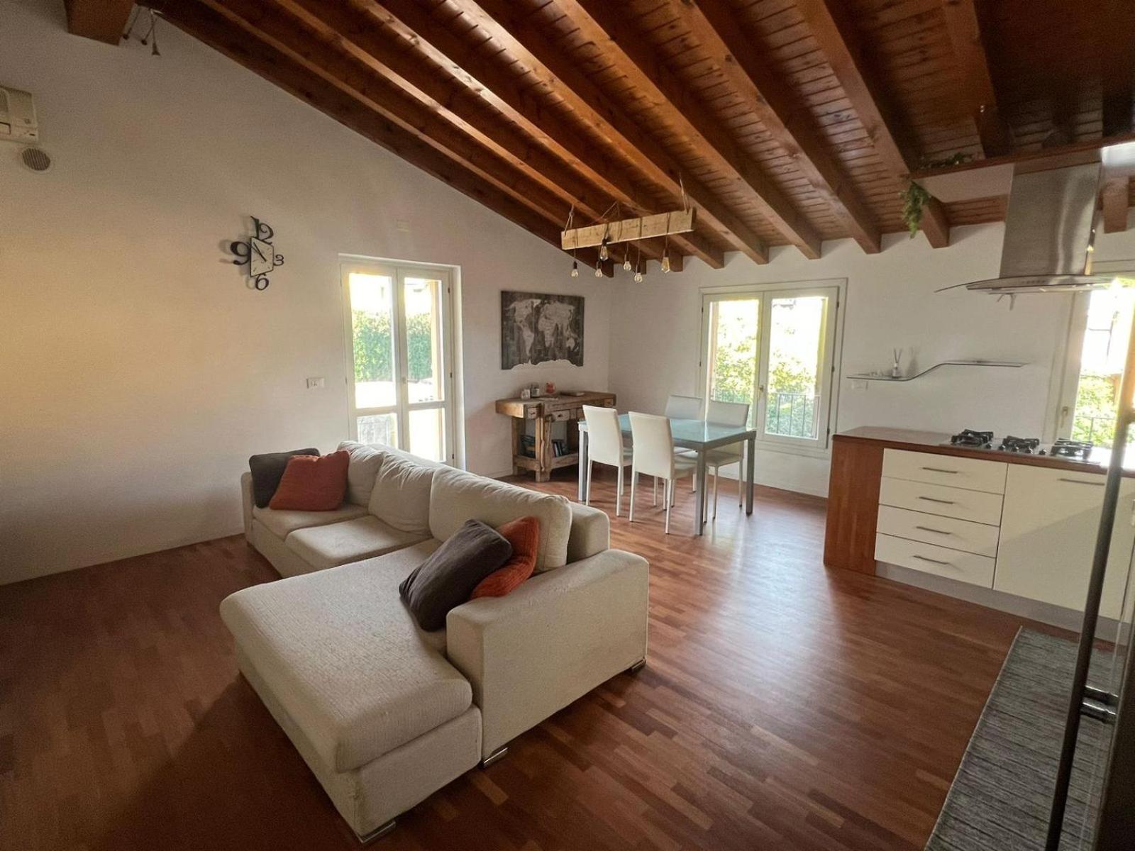 Terrazza Su Volta Mantovana Exteriér fotografie