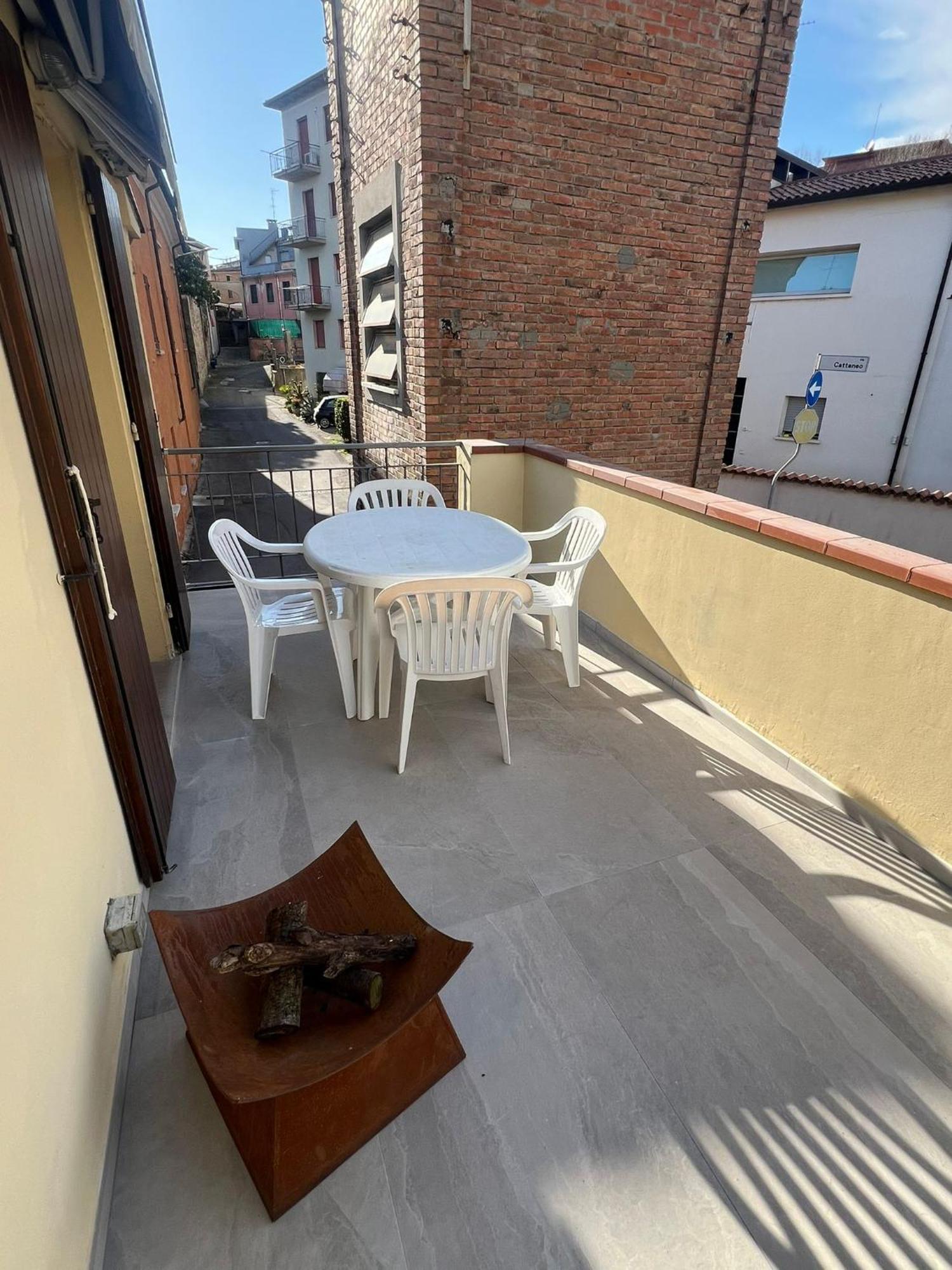 Terrazza Su Volta Mantovana Exteriér fotografie